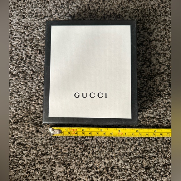 Mint Condition Gucci Wallet Box - Picture 2 of 6